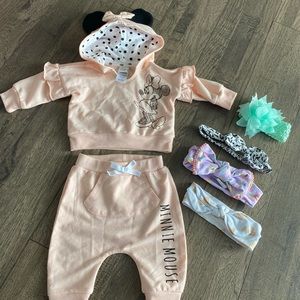 0-3 month Disney baby outfit